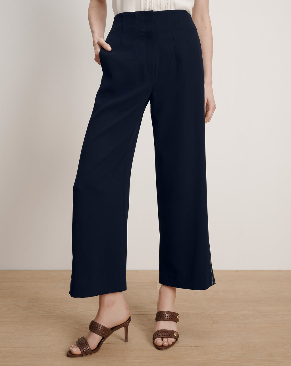 Ellin Cropped Wide-Leg Pant