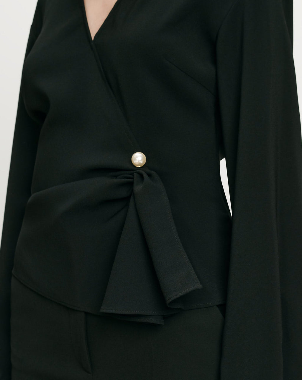 Drew Brooch Blouse