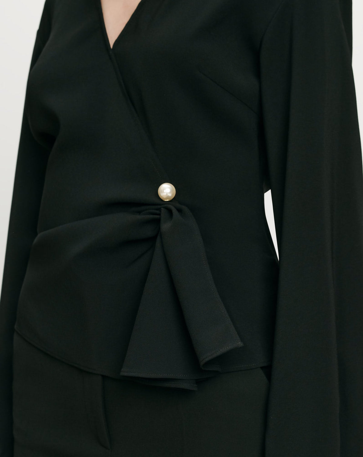 Drew Brooch Blouse