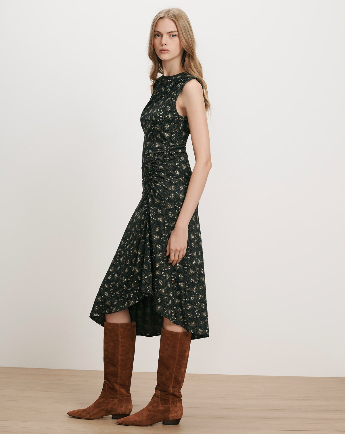 Theodora Sleeveless Midi Dress