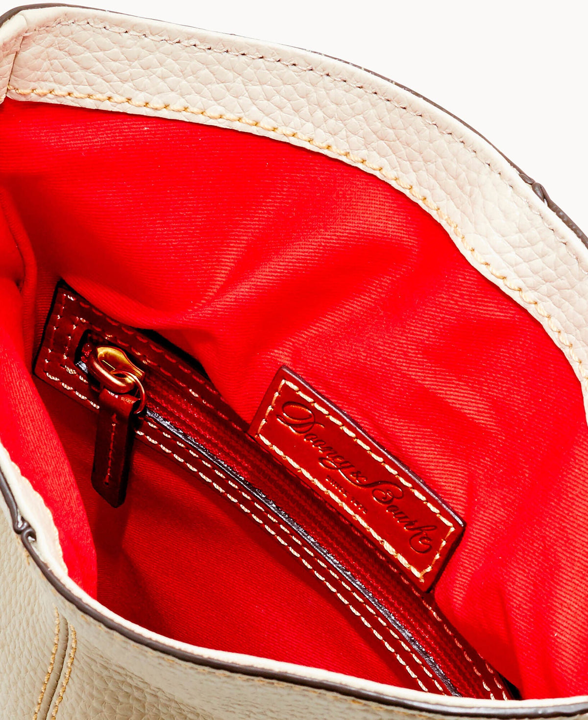 Pebble Grain Toggle Crossbody