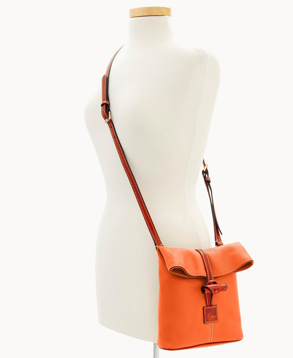 Pebble Grain Toggle Crossbody