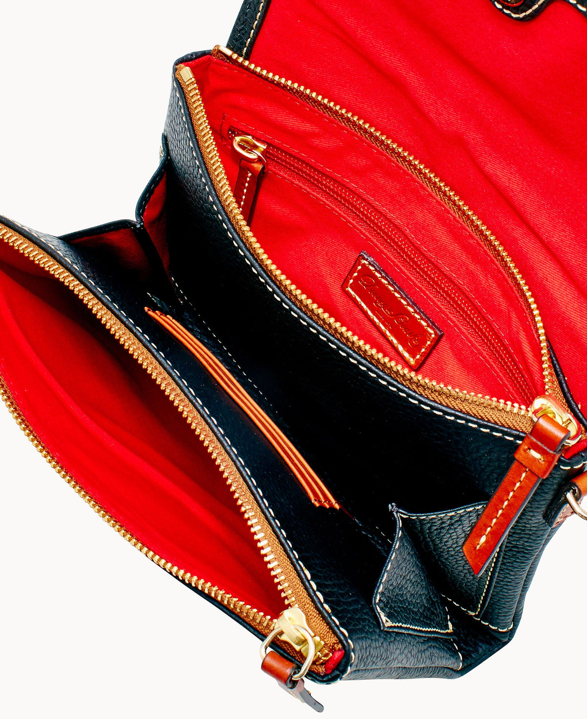 Pebble Grain Hunter Crossbody
