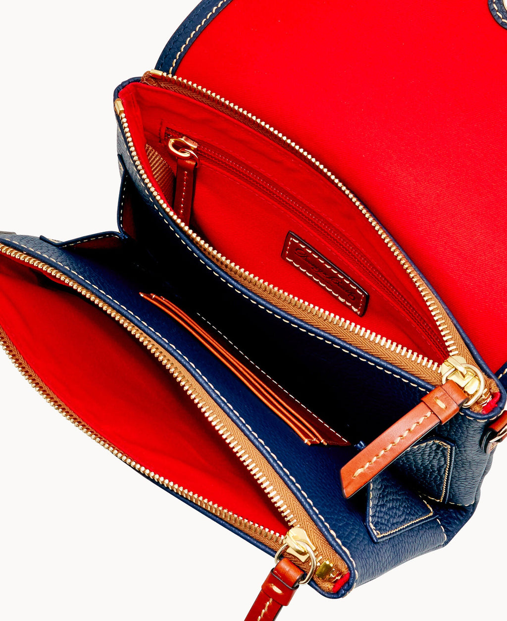Pebble Grain Hunter Crossbody