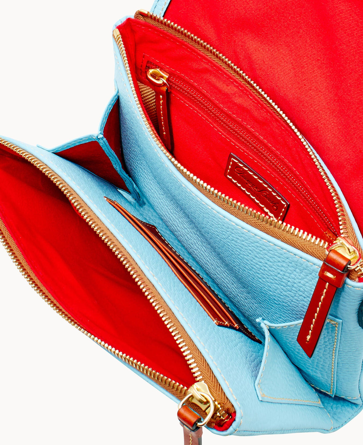 Pebble Grain Hunter Crossbody