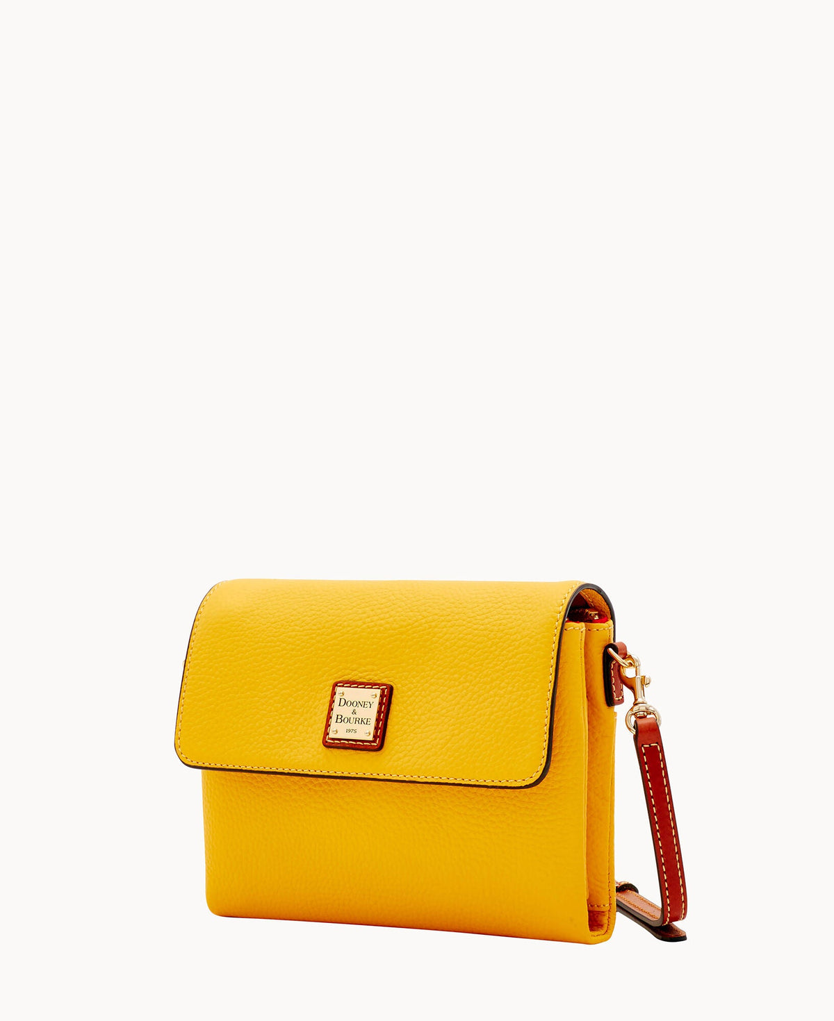 Pebble Grain Hunter Crossbody