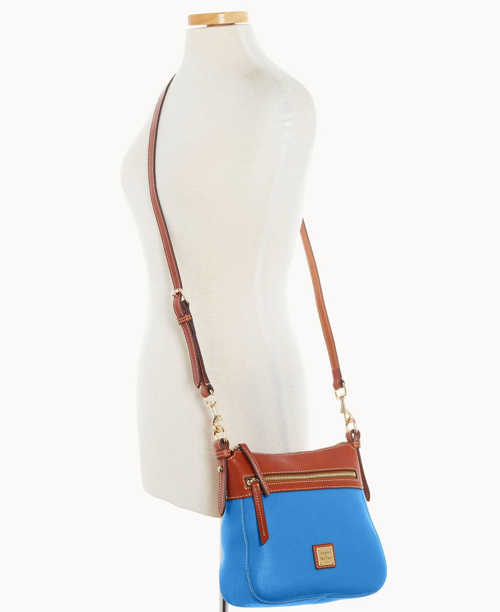Pebble Grain Crossbody 25