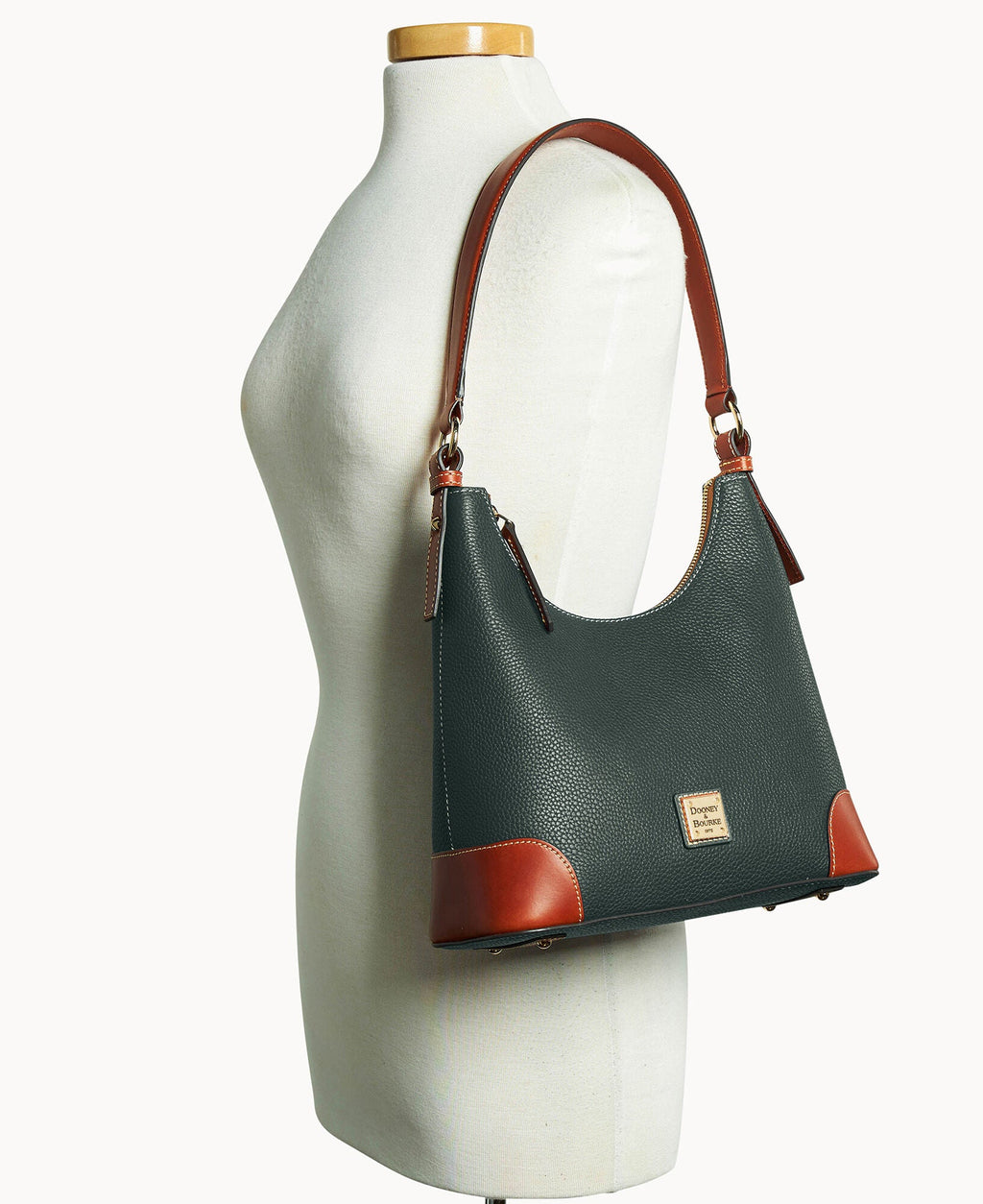 Pebble Grain Small Hobo