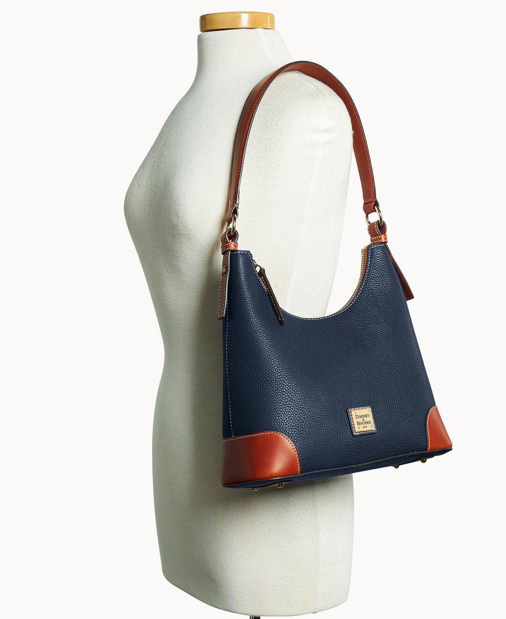 Pebble Grain Small Hobo