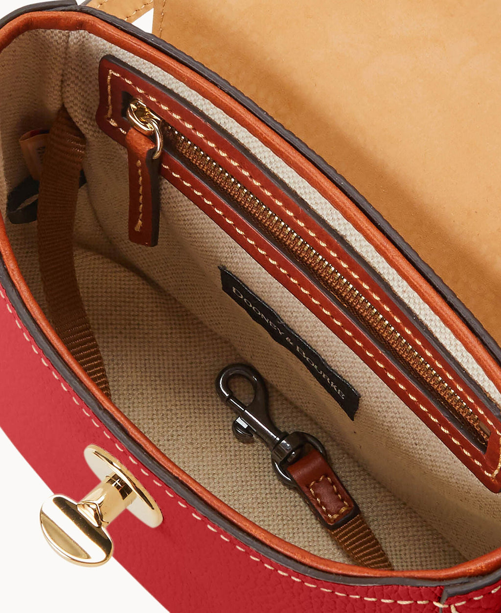 Pebble Turnlock Flap Saddle