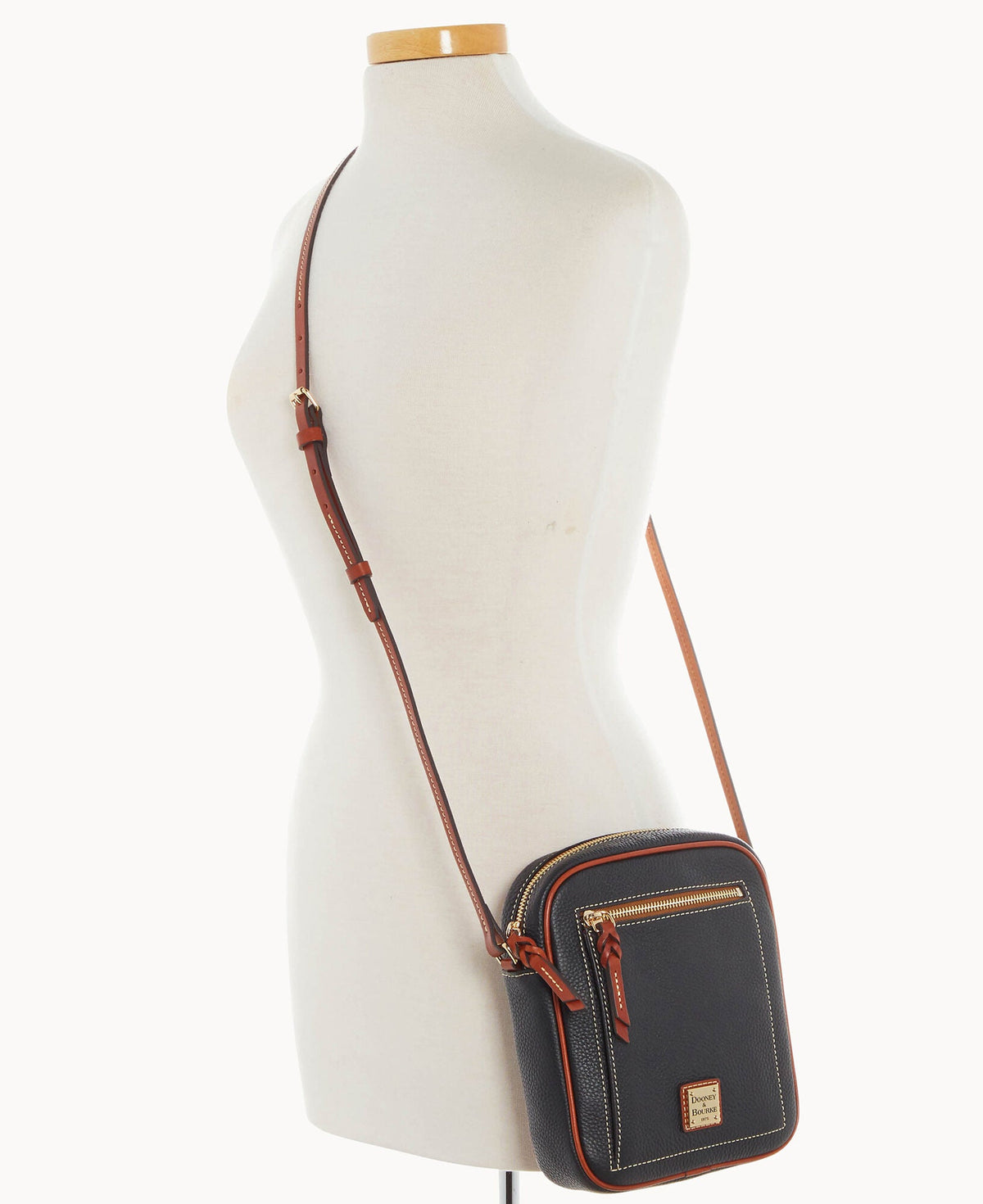 Pebble Grain Camera Crossbody
