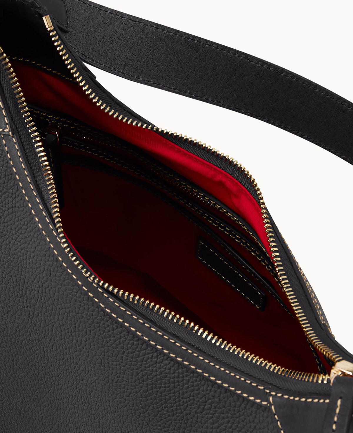 Pebble Grain Hobo