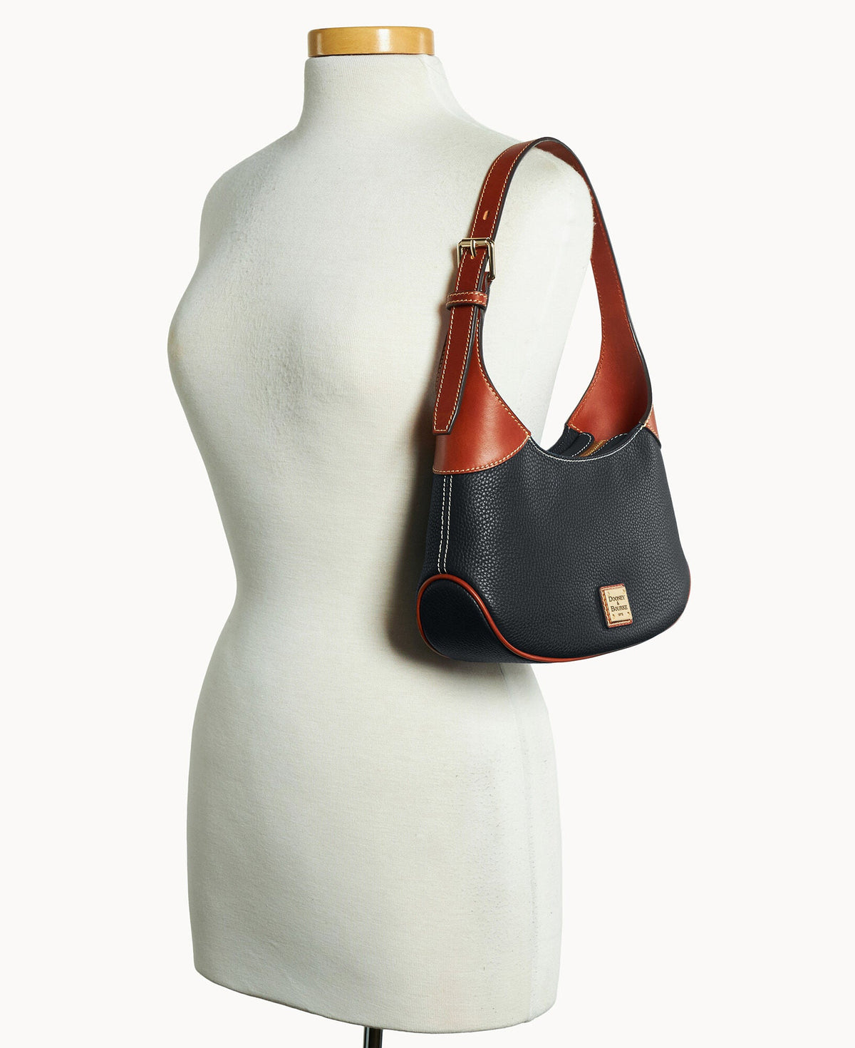 Pebble Grain Hobo