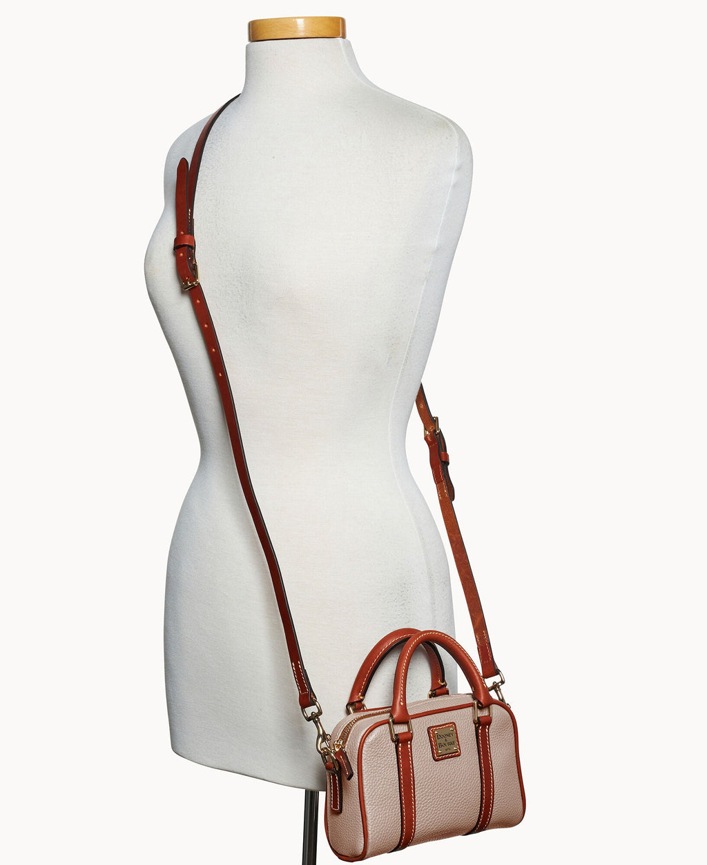 Pebble Grain Satchel 20