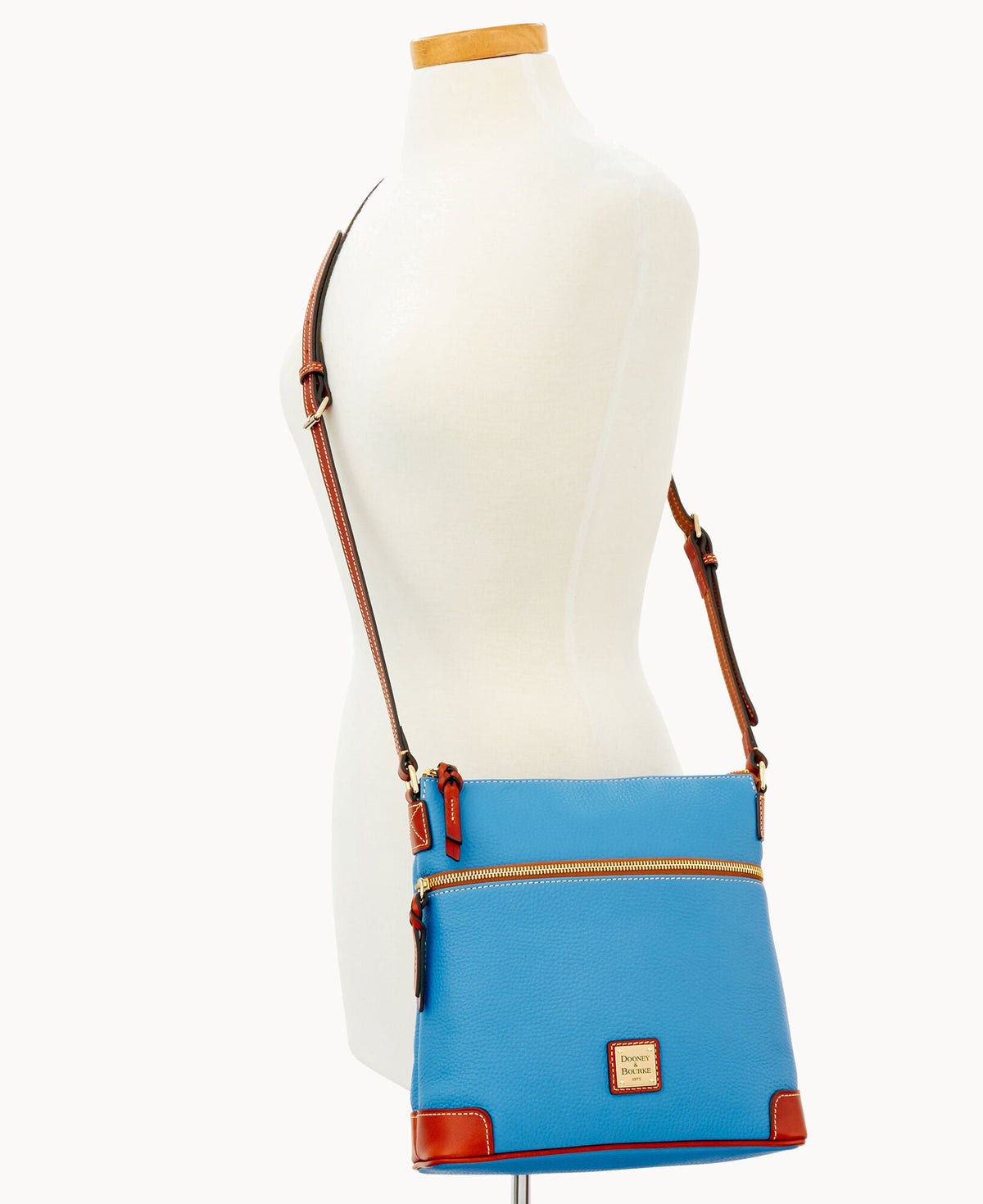 Pebble Grain Crossbody