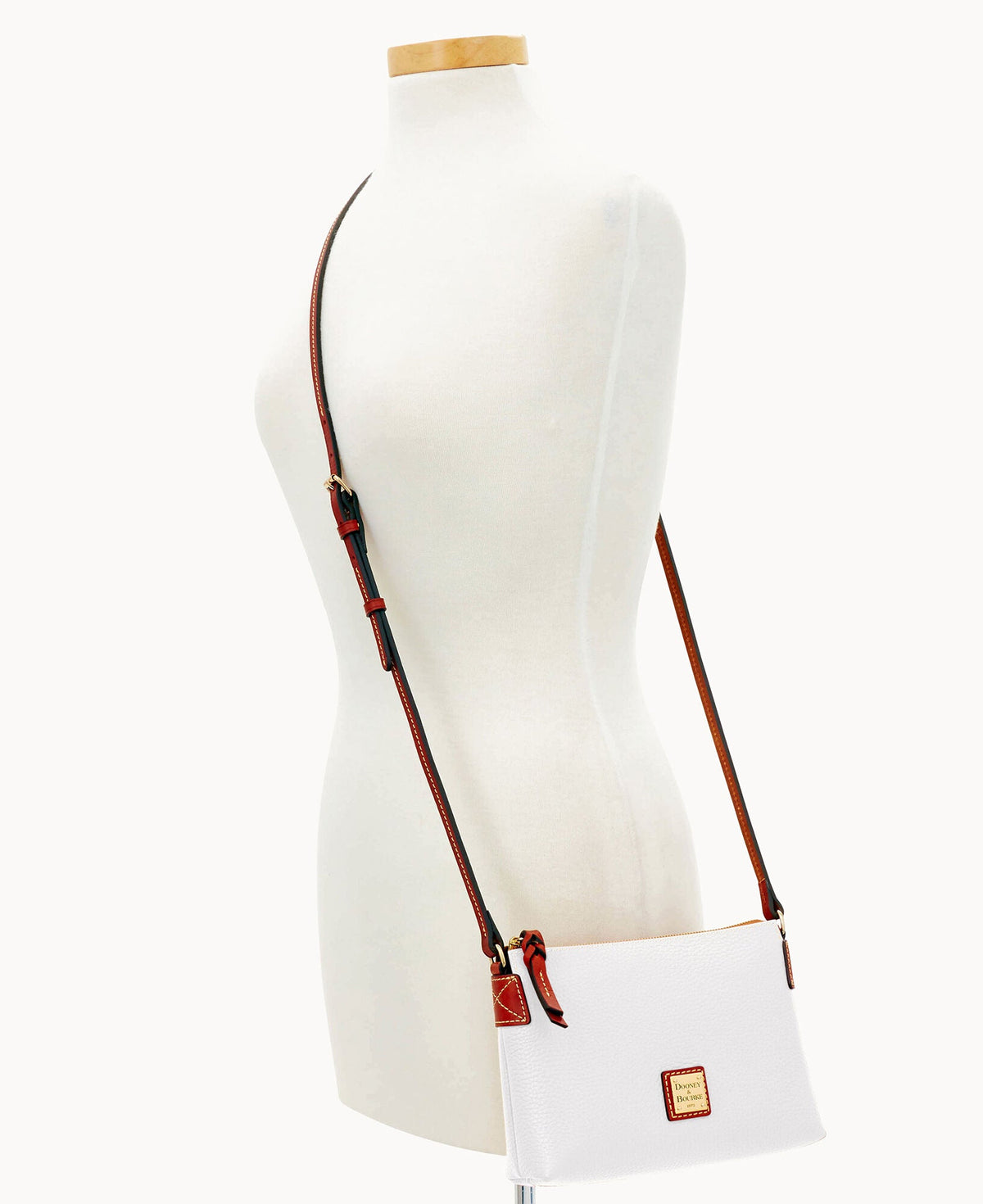 Pebble Grain Crossbody Pouchette