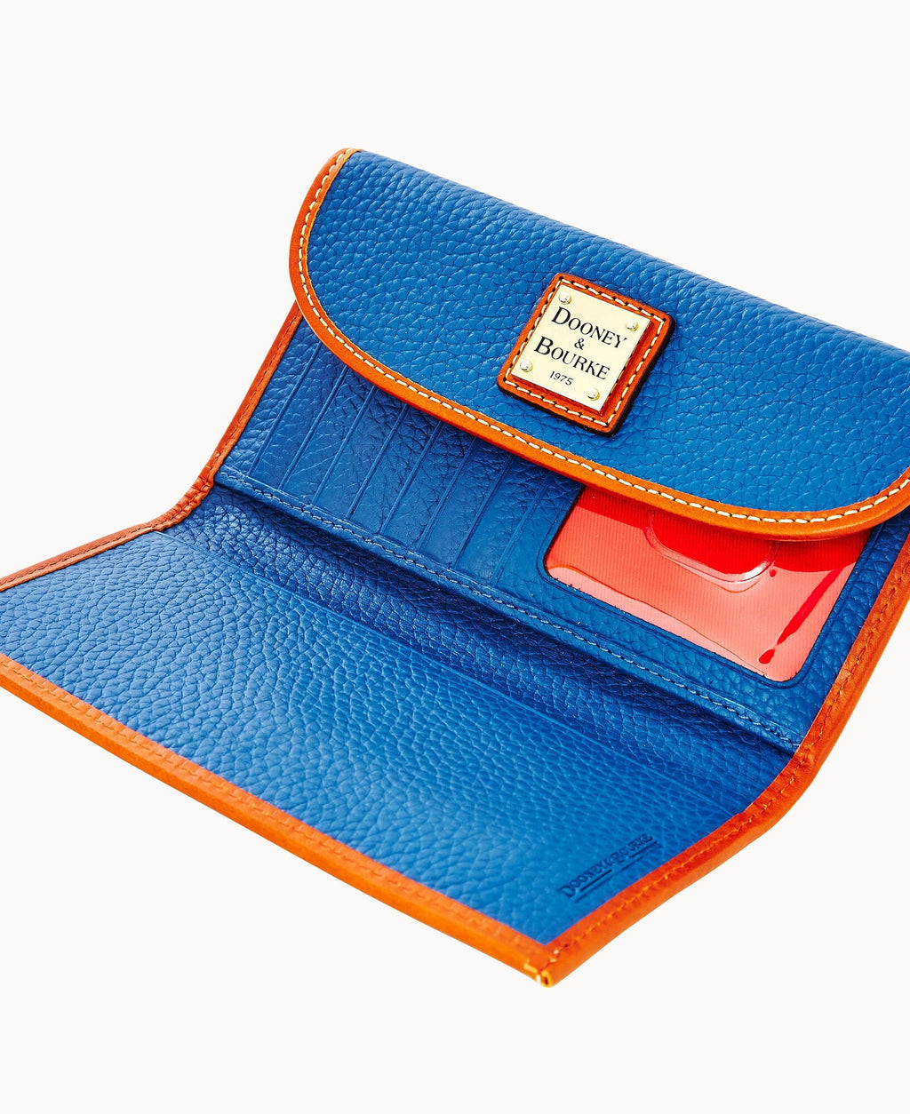 Pebble Grain Continental Clutch