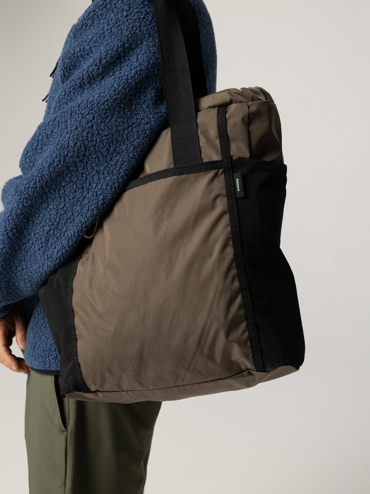 Mako 22L Totepack Bag
